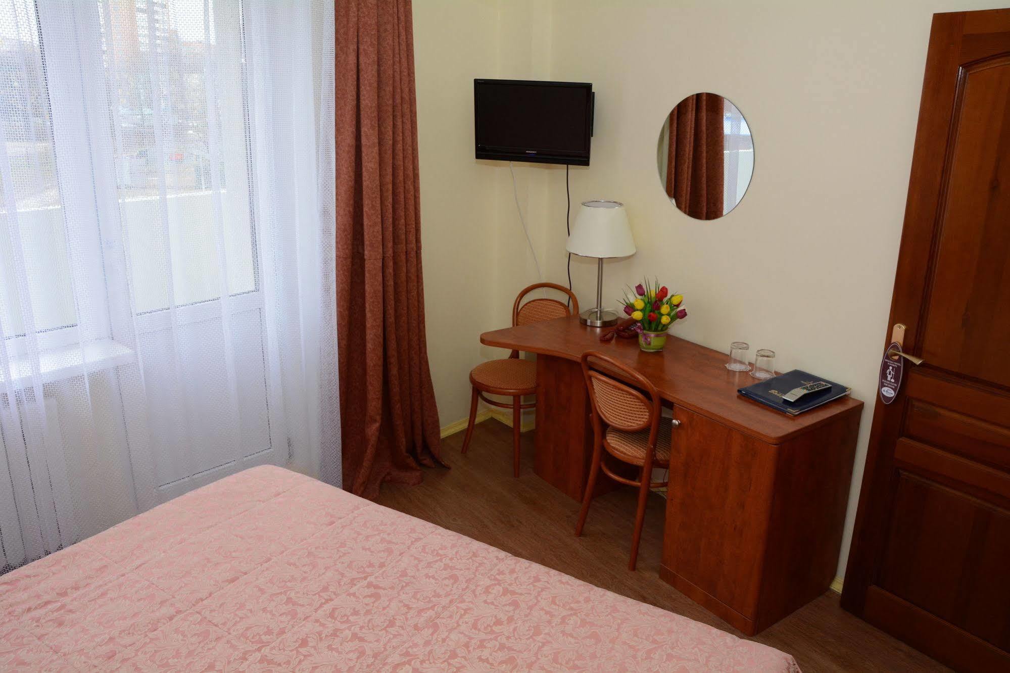 Voyage Hotel Minsk Luaran gambar