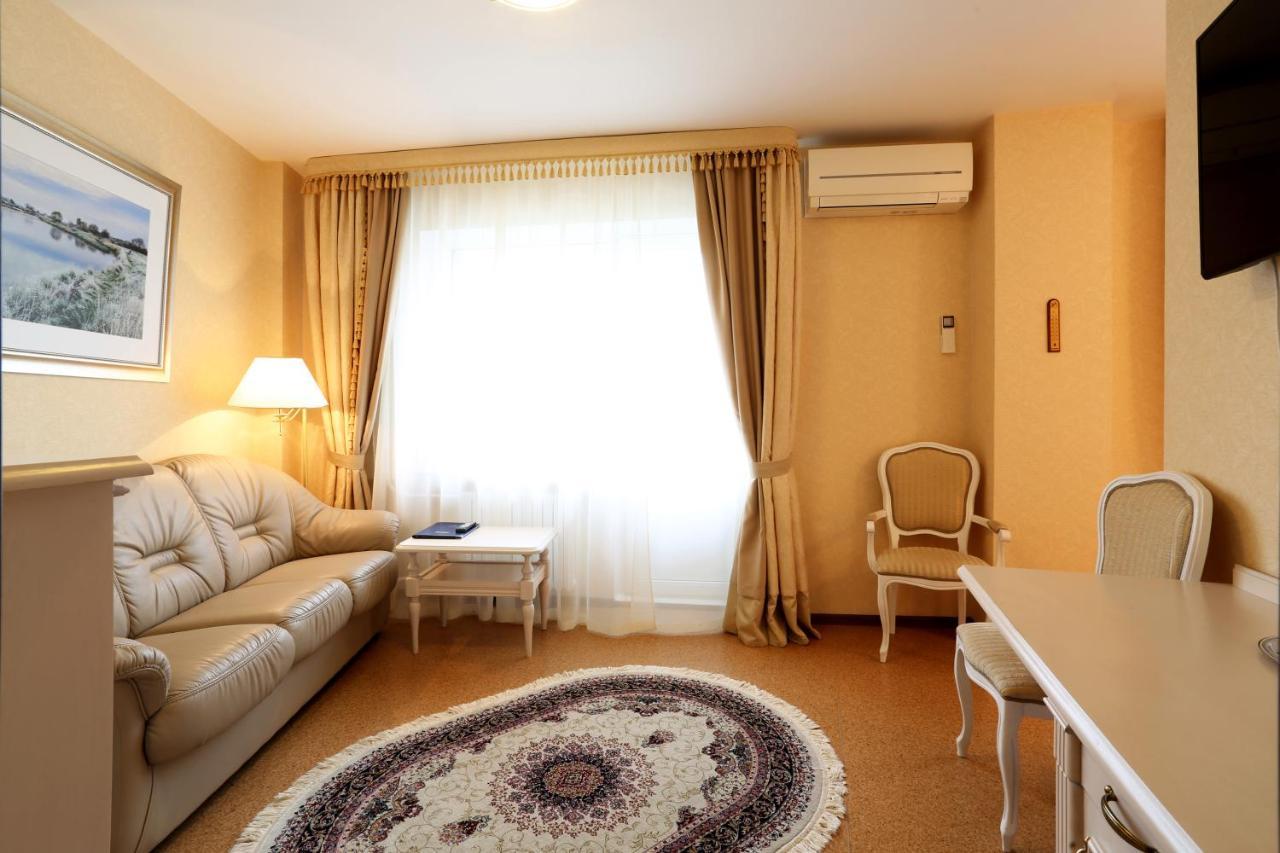 Voyage Hotel Minsk Luaran gambar